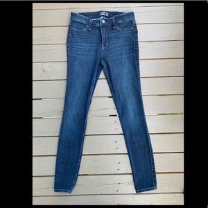 Abercrombie & Fitch Skinny High Rise Jeggings